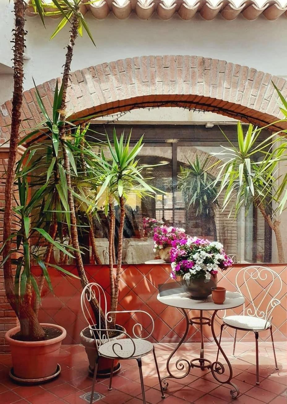 Hotel Colonne - Alihotels San Giovanni Rotondo Esterno foto