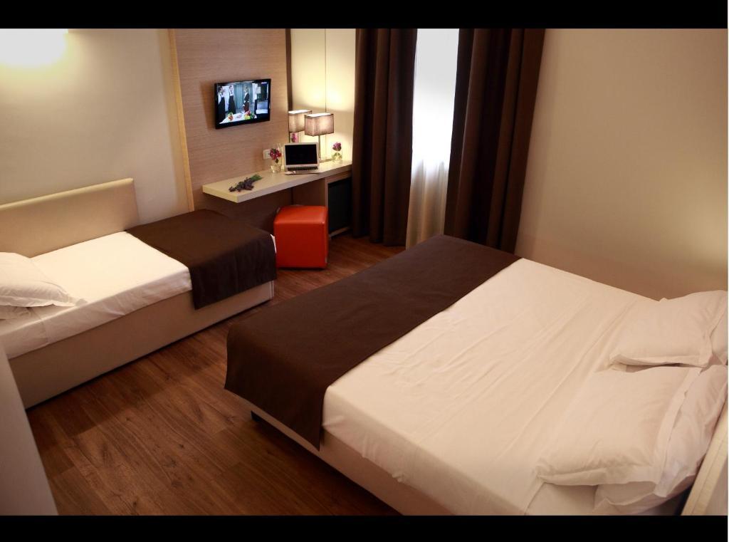 Hotel Colonne - Alihotels San Giovanni Rotondo Camera foto