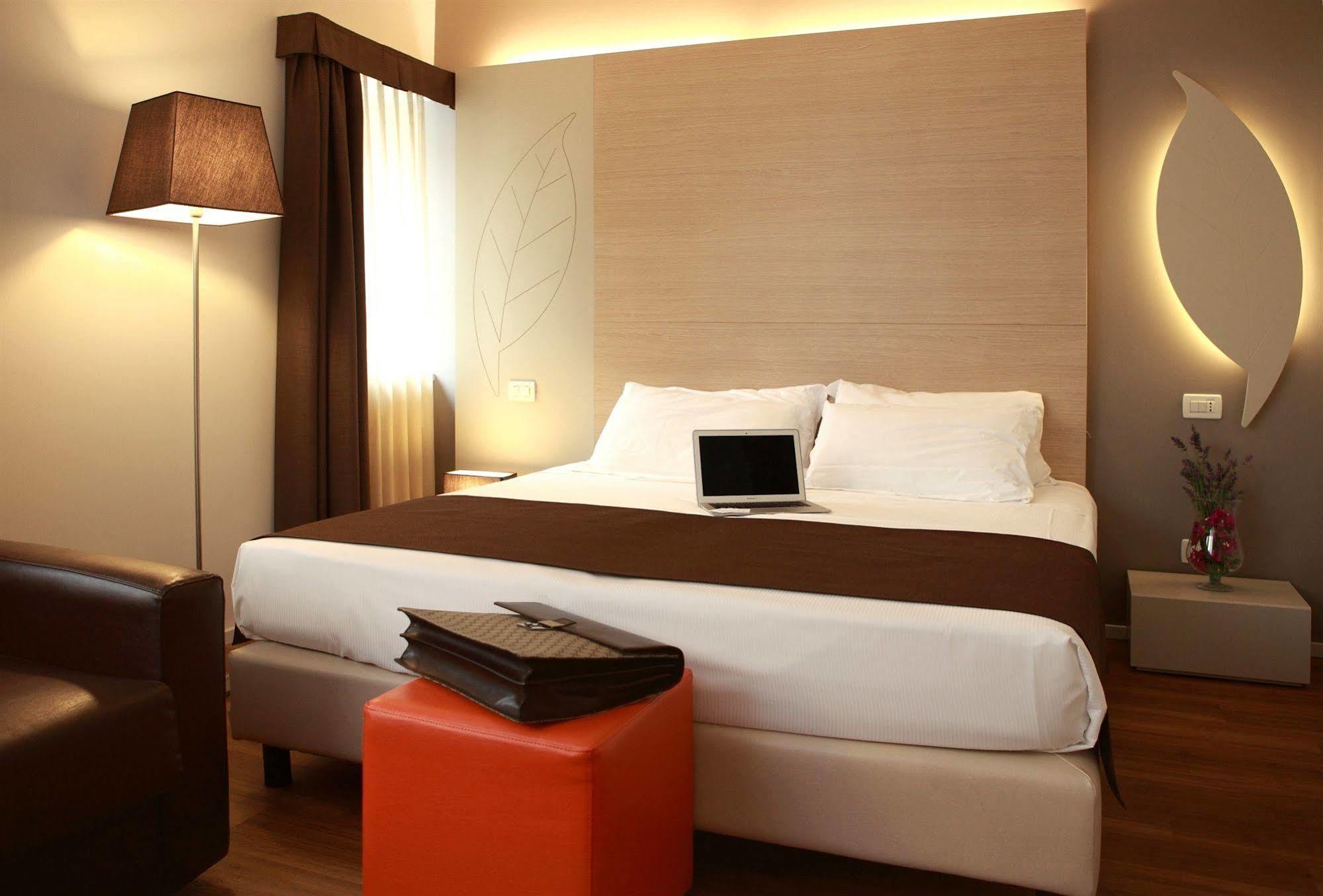 Hotel Colonne - Alihotels San Giovanni Rotondo Esterno foto