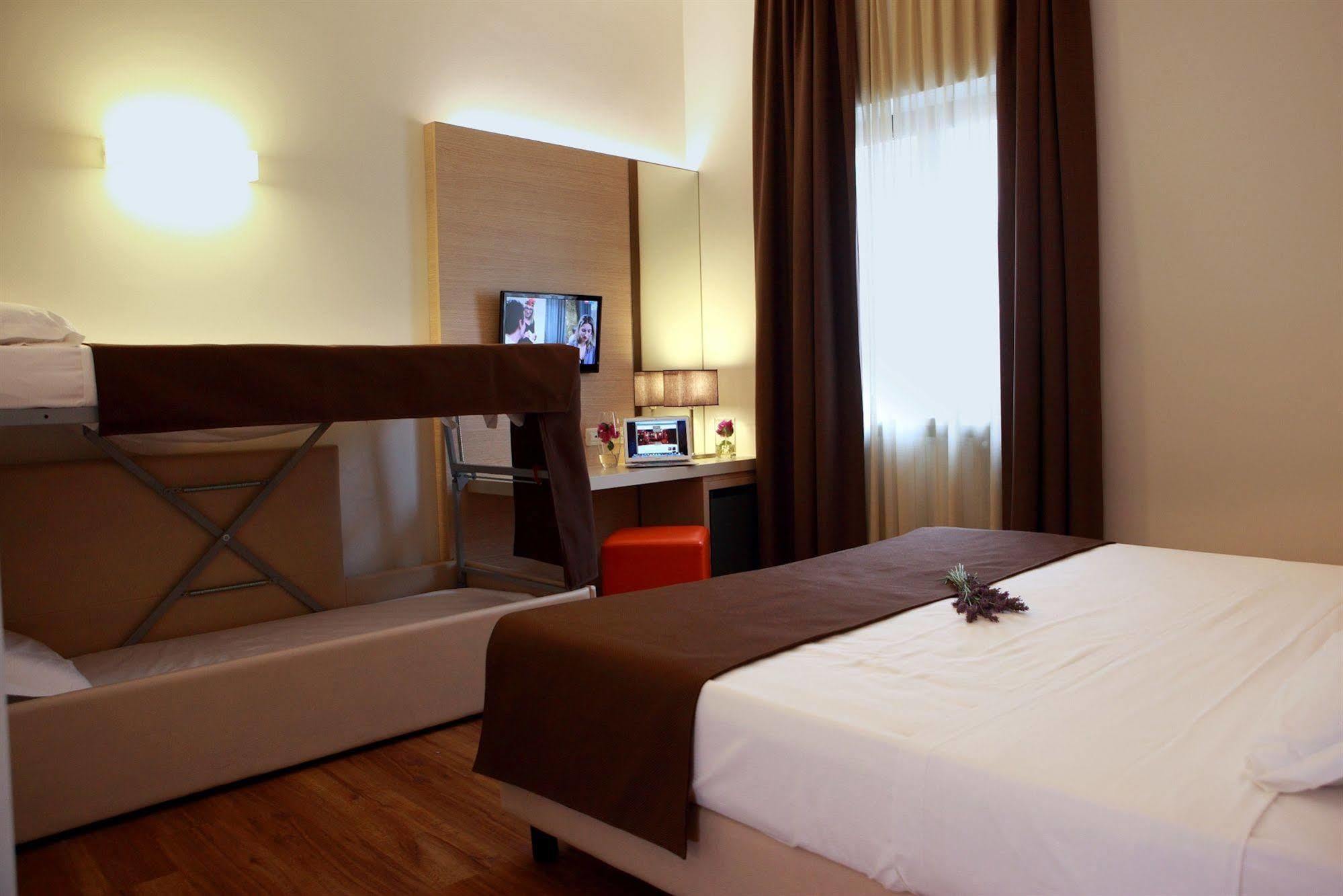 Hotel Colonne - Alihotels San Giovanni Rotondo Esterno foto